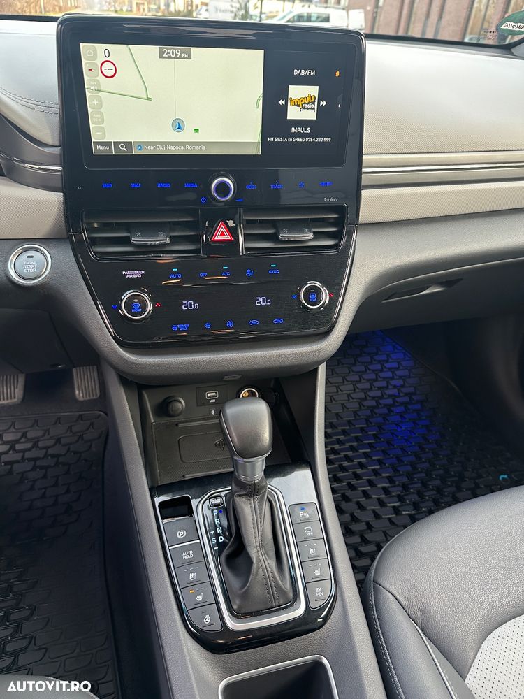 Hyundai IONIQ Plug-in-Hybrid 1.6 GDI Premium - 17