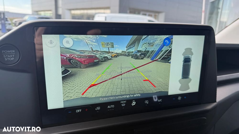 Ford TRANSIT CUSTOM - 12