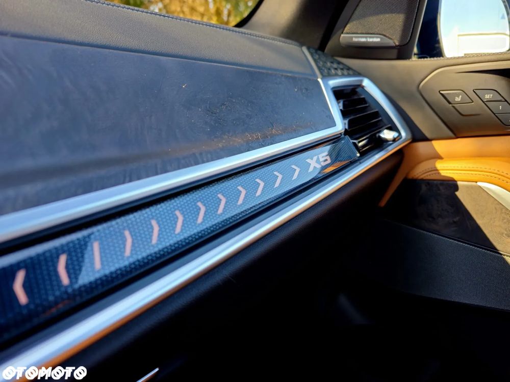 BMW X5 xDrive40i - 14