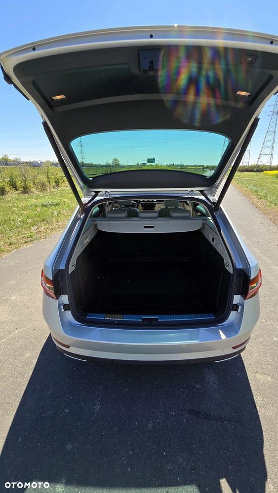 Skoda Superb 2.0 TSI 4x4 L&K DSG - 16