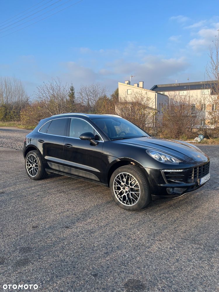 Porsche Macan - 3