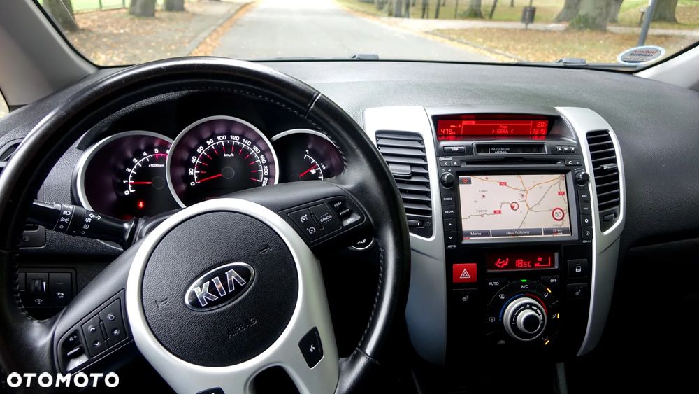 Kia Venga 1.6 CRDi 128 Black Collection - 16