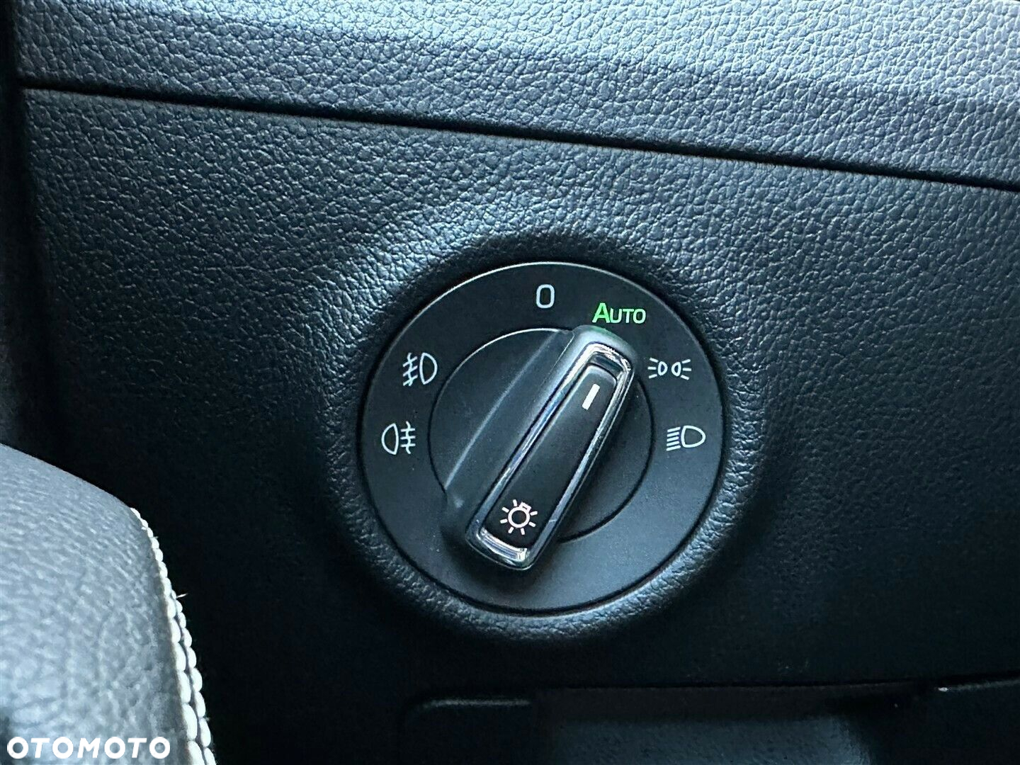 Skoda Superb 2.0 TDI SCR Sportline DSG - 16