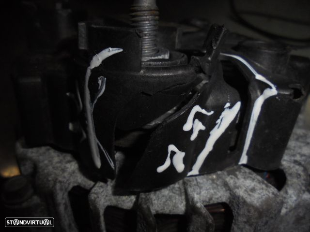 Alternador 231001318RA TG12C241 2627732A RENAULT CLIO 4 FASE 1 2016 1.5DCI 75CV 5P BRANCO VALEO  RENAULT CLIO 4 BREAK 2015 1.5DCI 90CV 5P PRETO VALEO - 6