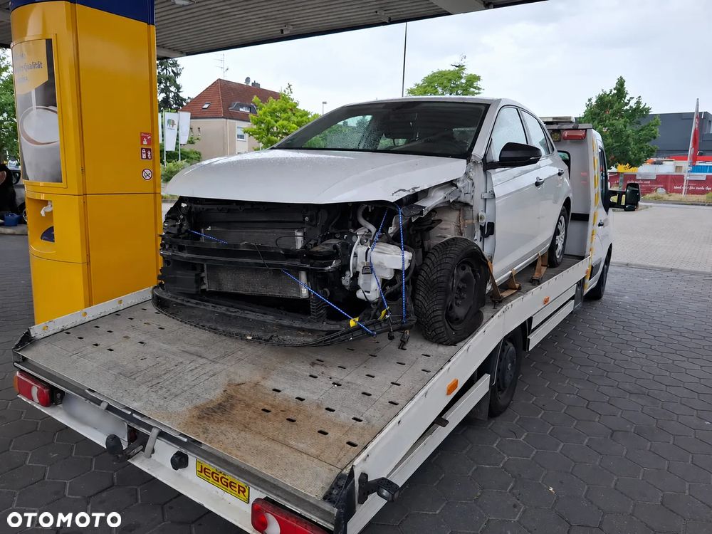 Volkswagen Polo 1.0 Comfortline - 3