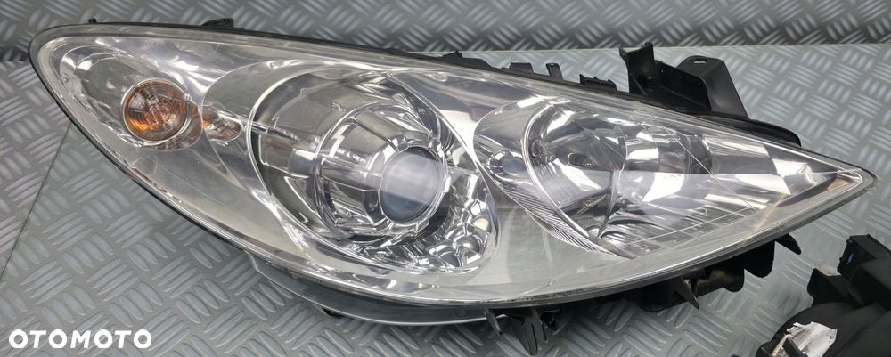 reflektor lampa prawa prawy lewa lewy przód przednia PEUGEOT 307 LIFT HB SW - 5