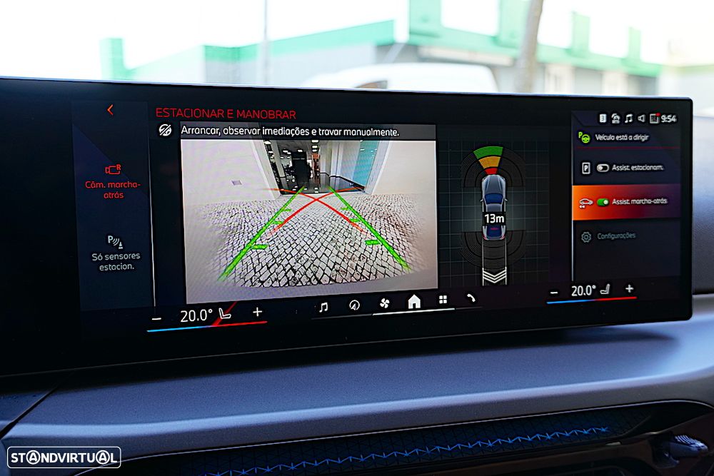 BMW i4 eDrive40 - 17