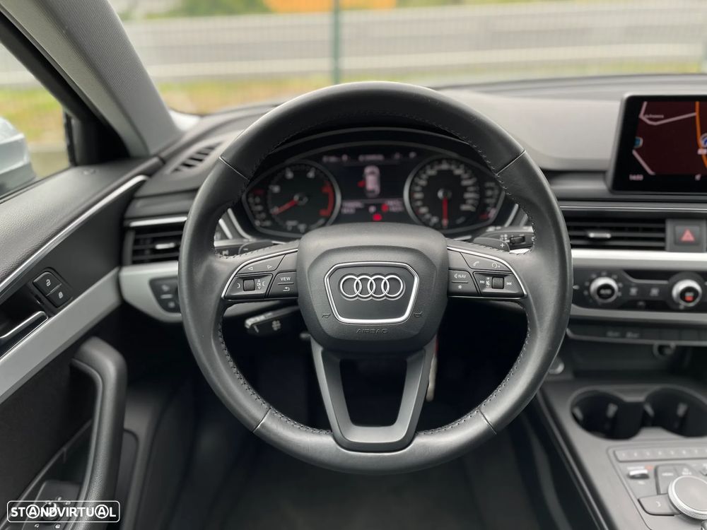 Audi A4 Avant 2.0 TDI Advance S tronic - 9