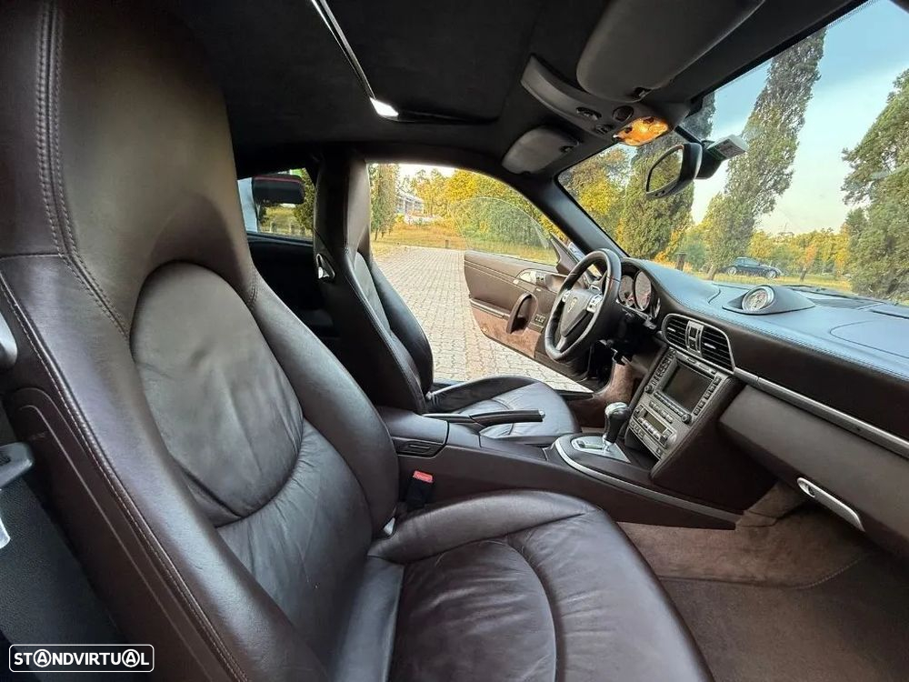 Porsche 911 (997) Carrera 4S Tiptronic - 32