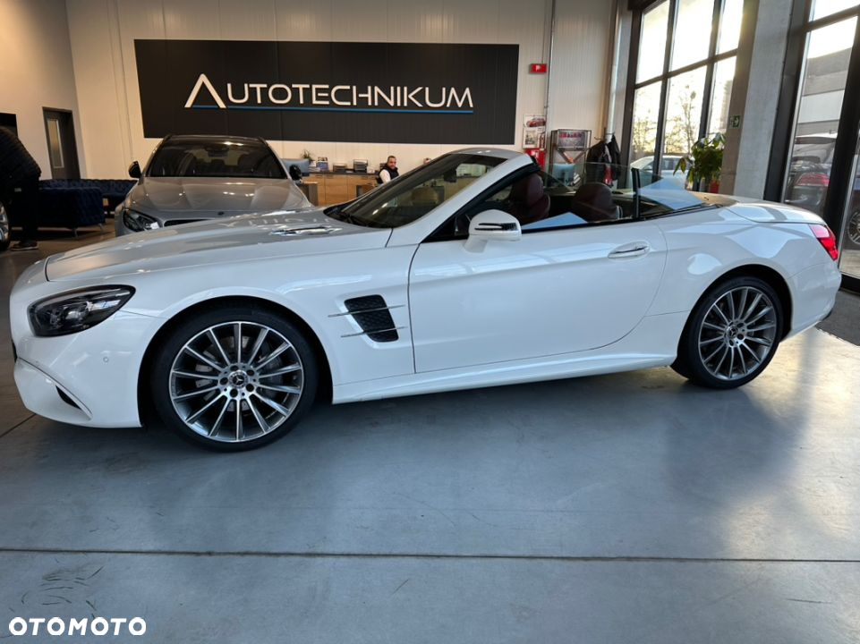 Mercedes-Benz SL 500 9G-TRONIC Grand Edition - 2