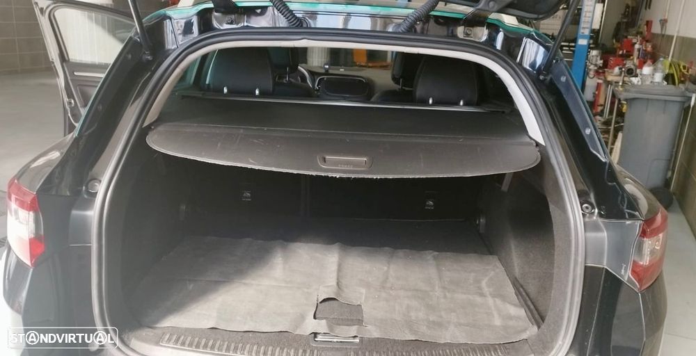 Renault Mégane Sport Tourer ENERGY dCi 130 BOSE EDITION - 10