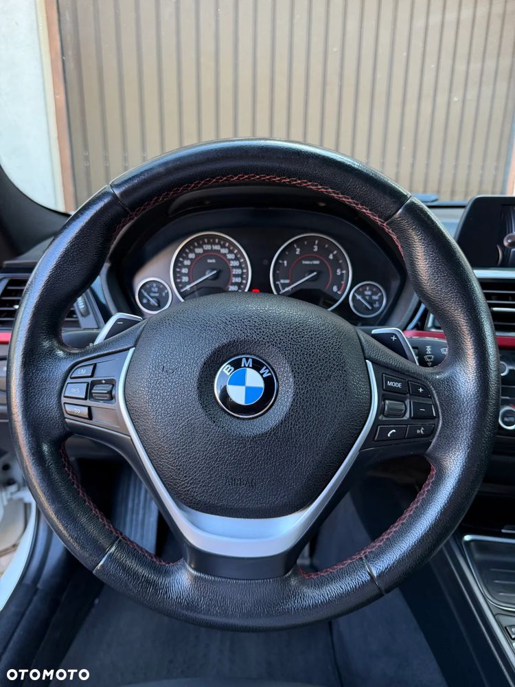 BMW Seria 3 320d xDrive Sport-Aut Sport Line - 18