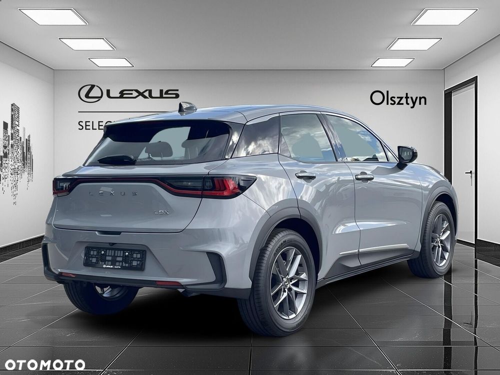 Lexus LBX 1.5 Hybrid - 6