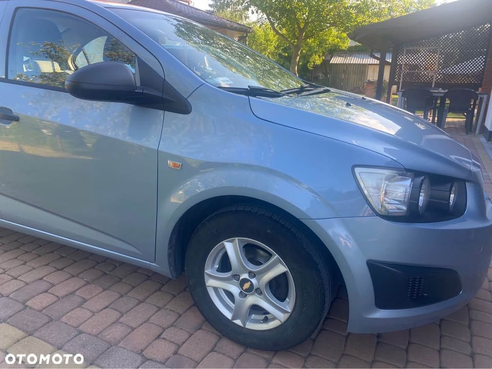 Chevrolet Aveo 1.2 LS - 1