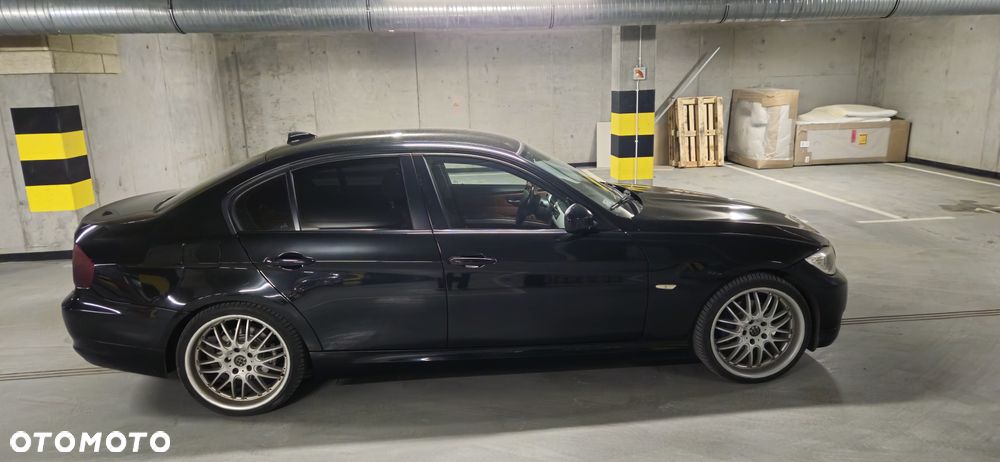 BMW Seria 3 318d DPF - 2