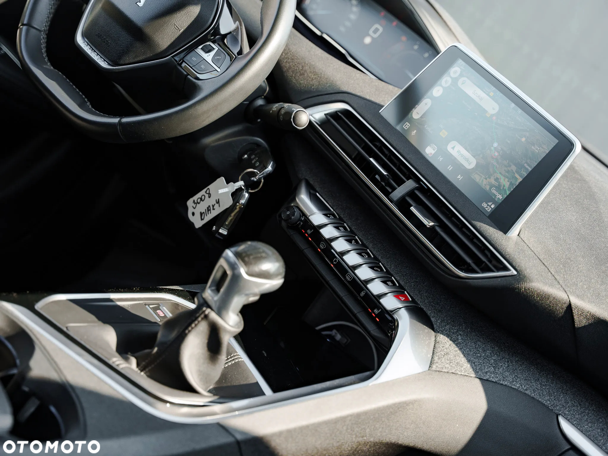 Peugeot 3008 1.5 BlueHDi Allure Pack S&S - 22