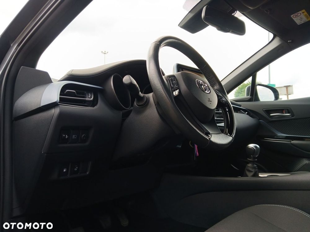 Toyota C-HR 1.2 T Style - 19