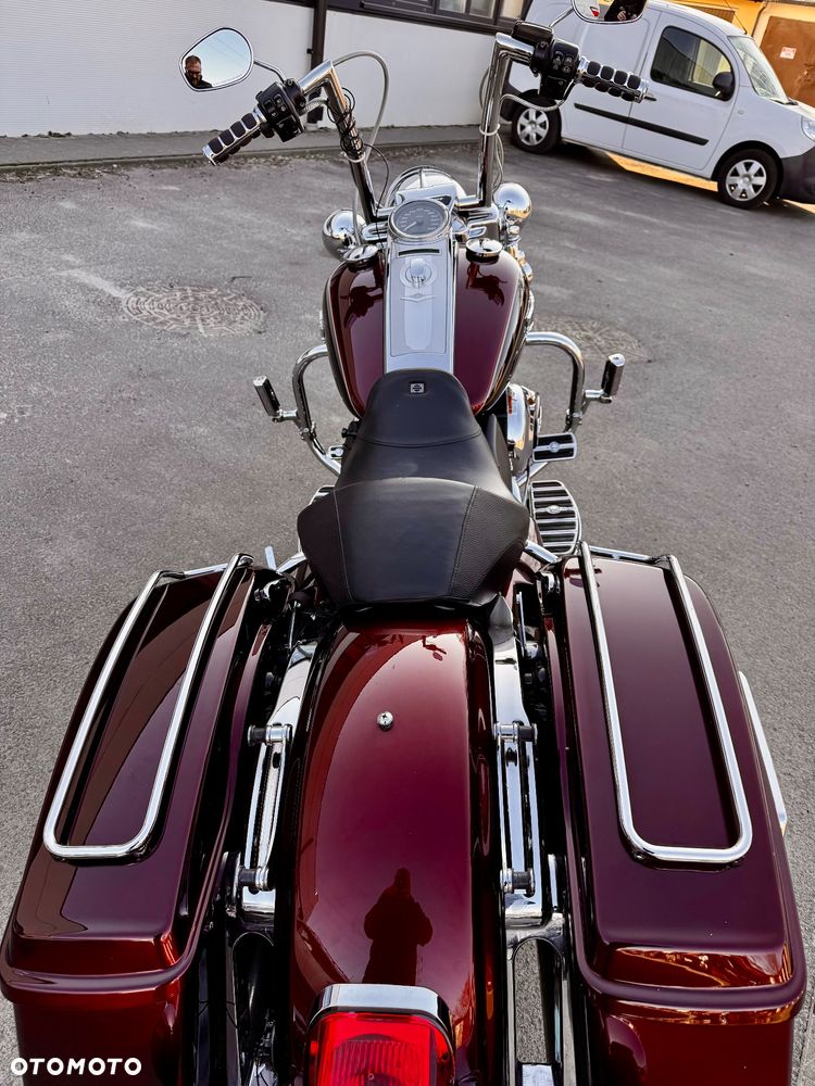 Harley-Davidson Touring Road King - 4