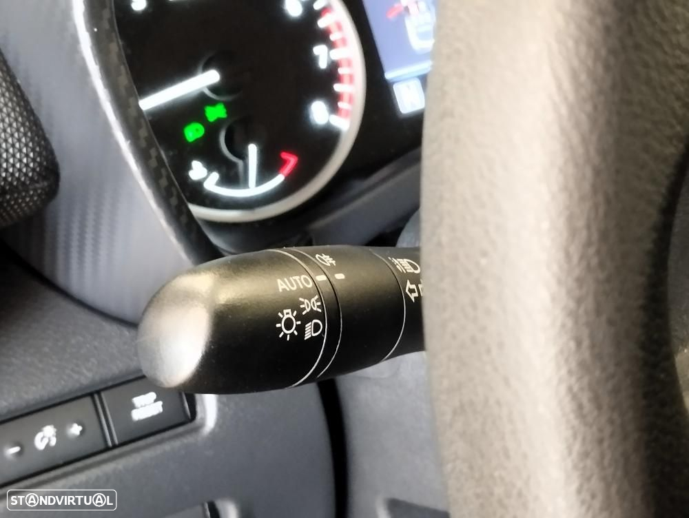 Nissan Juke 1.0 DIG-T N-Connecta DCT - 31
