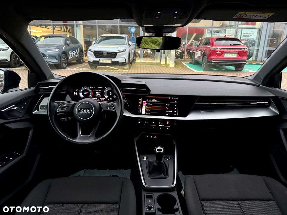 Audi A3 Sportback 30 TFSI Advanced - 9