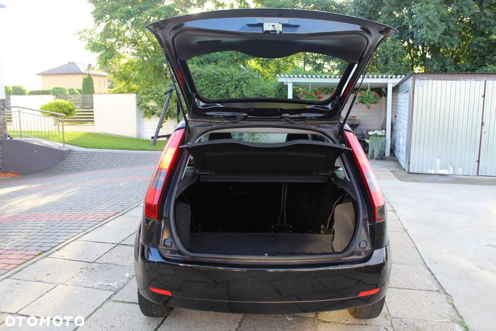 Ford Fiesta 1.3 Fun - 16