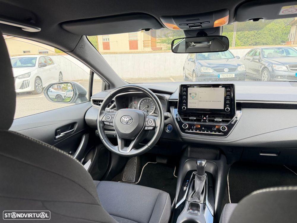 Toyota Corolla 1.8 Hybrid Comfort - 36