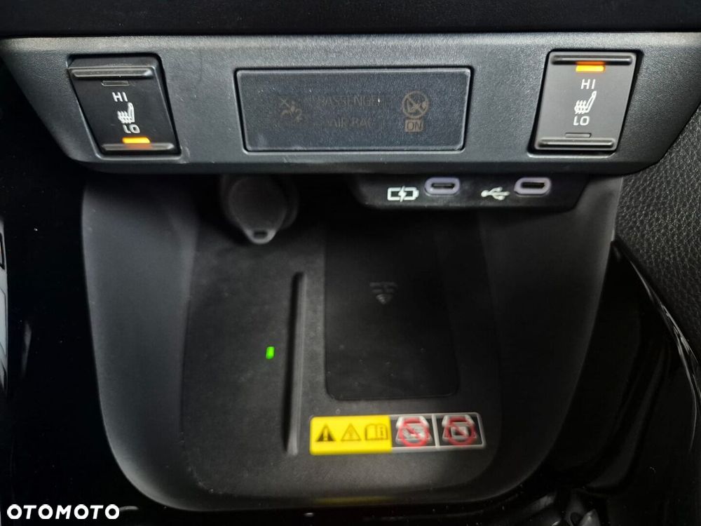 Toyota Yaris Hybrid 1.5 Style - 23