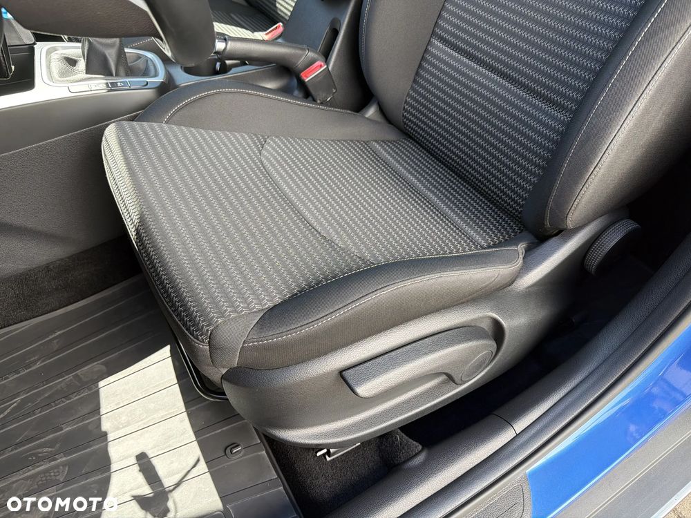 Kia XCeed 1.5 T-GDI M - 13