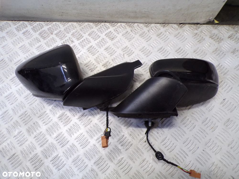 LUSTERKO LEWE 5 PIN PRAWE 7 PIN CITROEN C4 CACTUS - 1