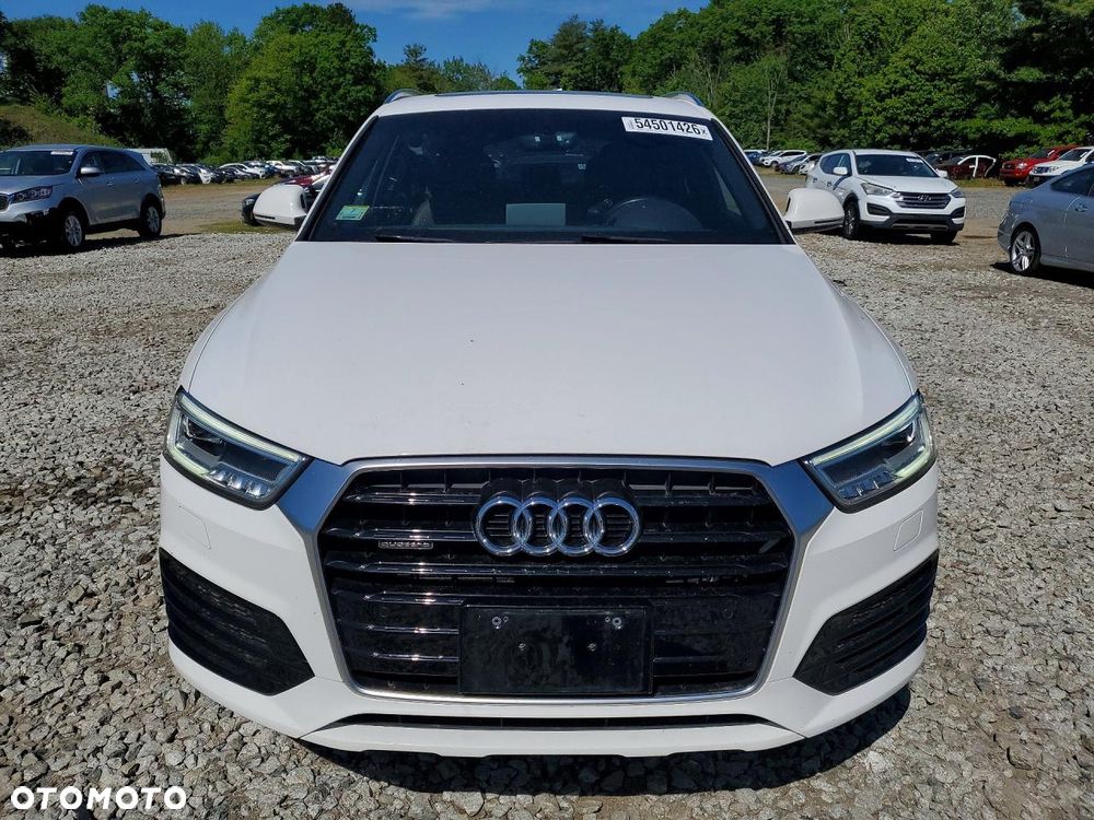 Audi Q3 2.0 TFSI Quattro S tronic - 3