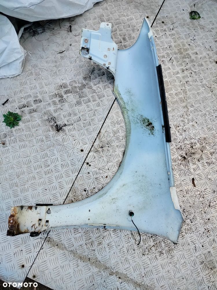 Błotnik prawy audi a4 B5 lift 99-01 - 11