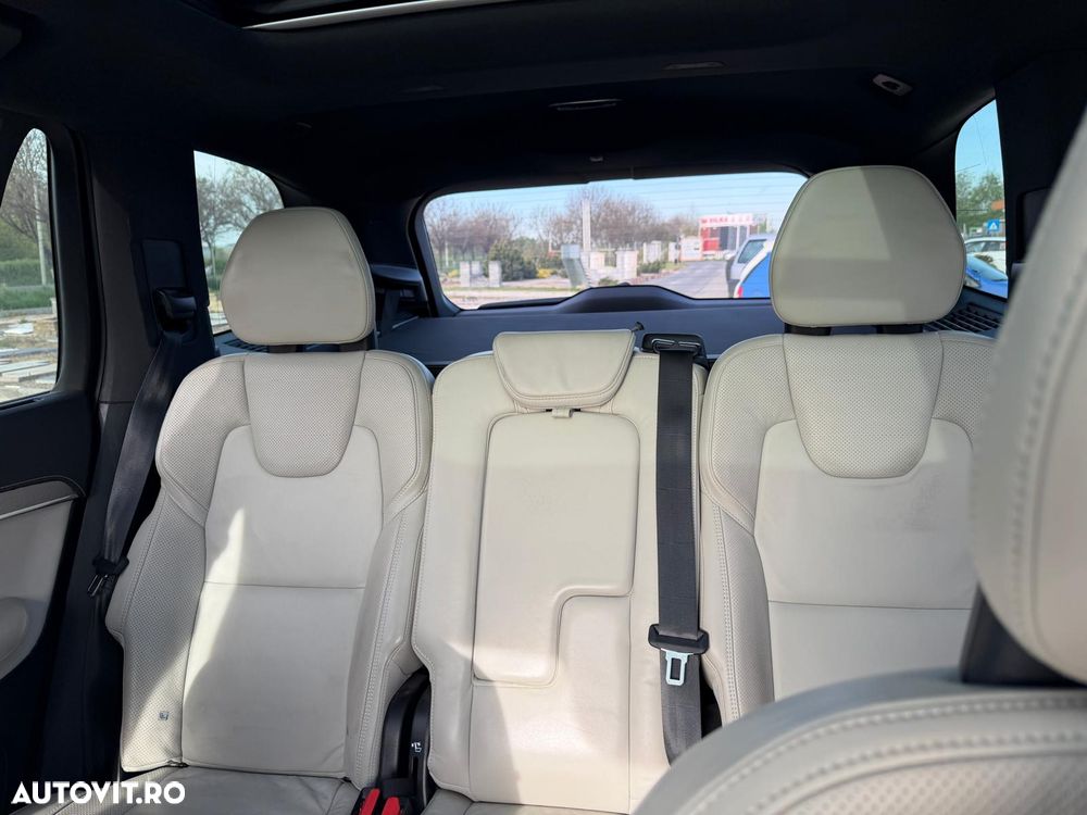 Volvo XC 90 - 2