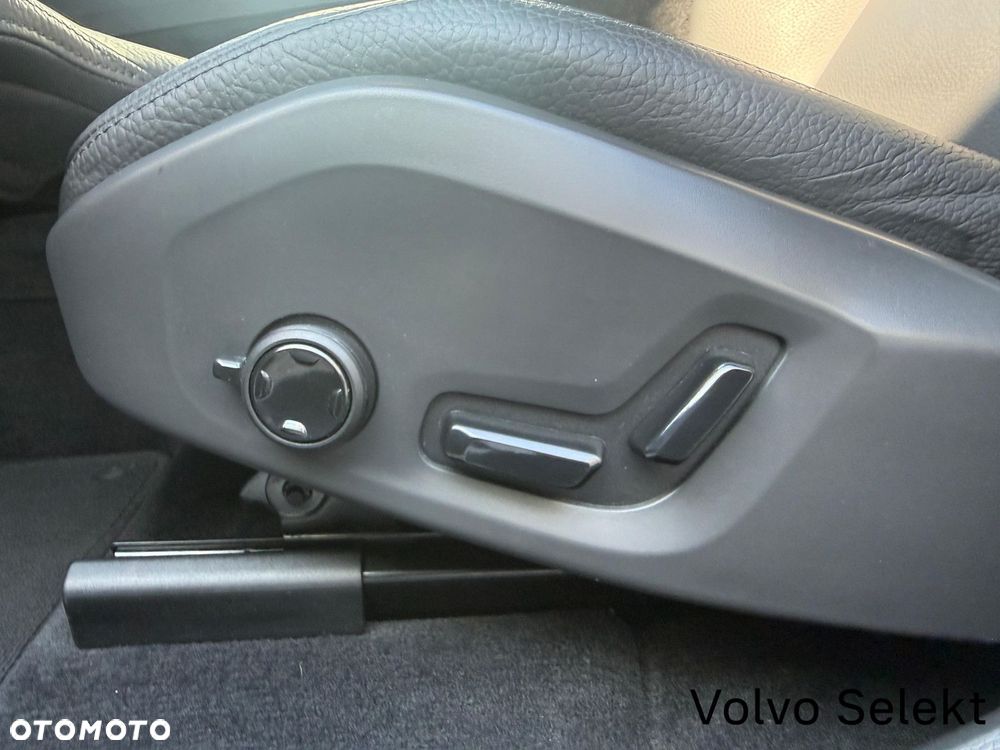 Volvo XC 60 - 13