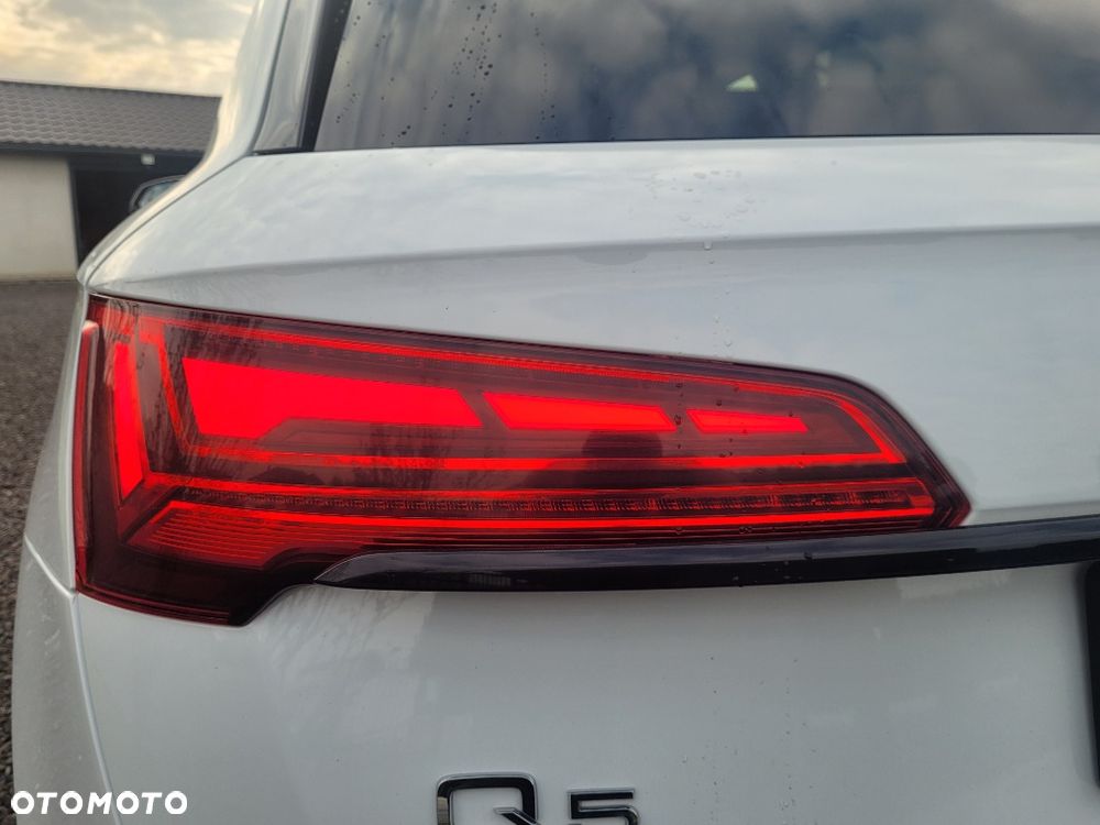Audi Q5 40 TDI quattro S tronic S line - 37