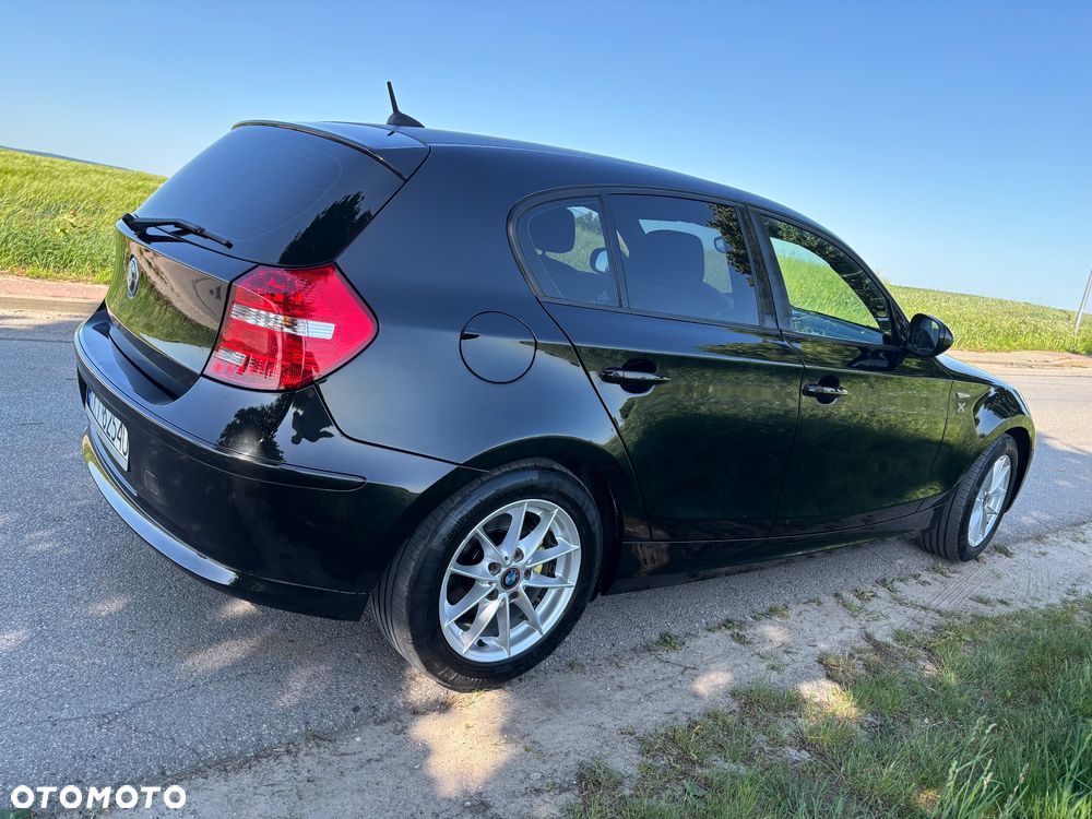 BMW Seria 1 - 12