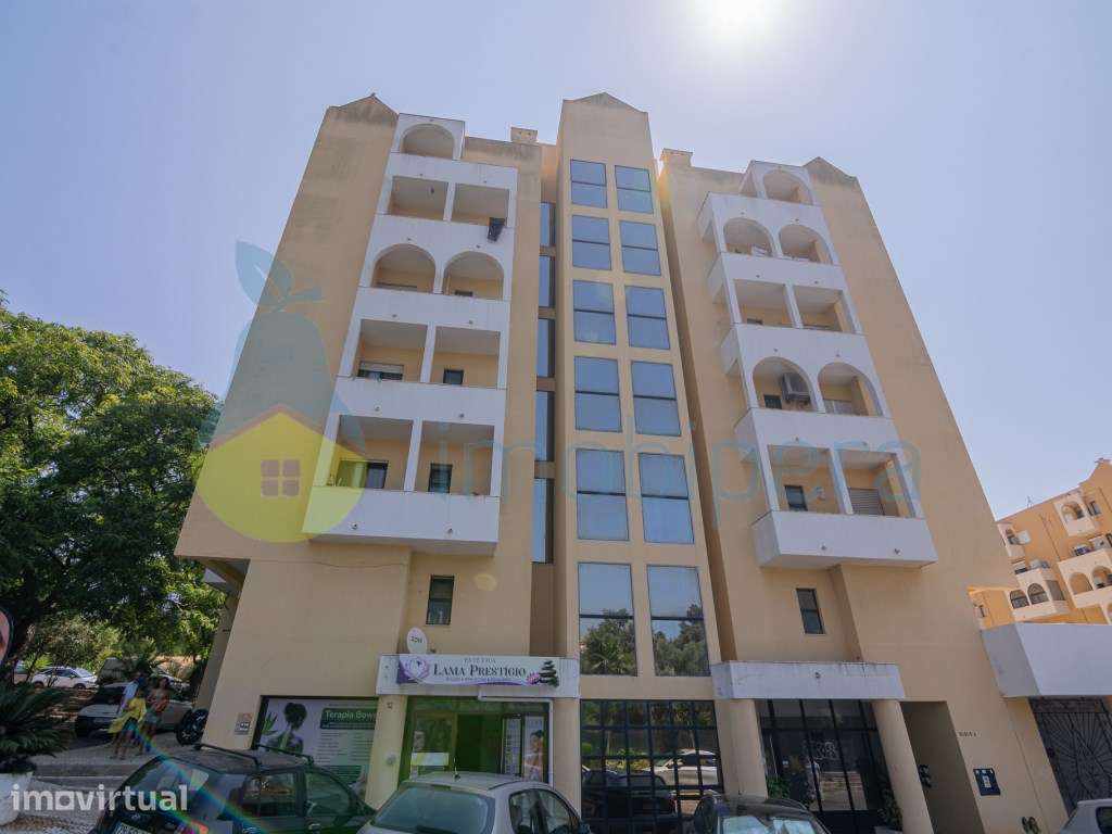 NÃO PERCA ESTA GRANDE OPORTUNIDADE! APARTAMENTO T1 DE GRANDES DIMEN... - Grande imagem: 2/24