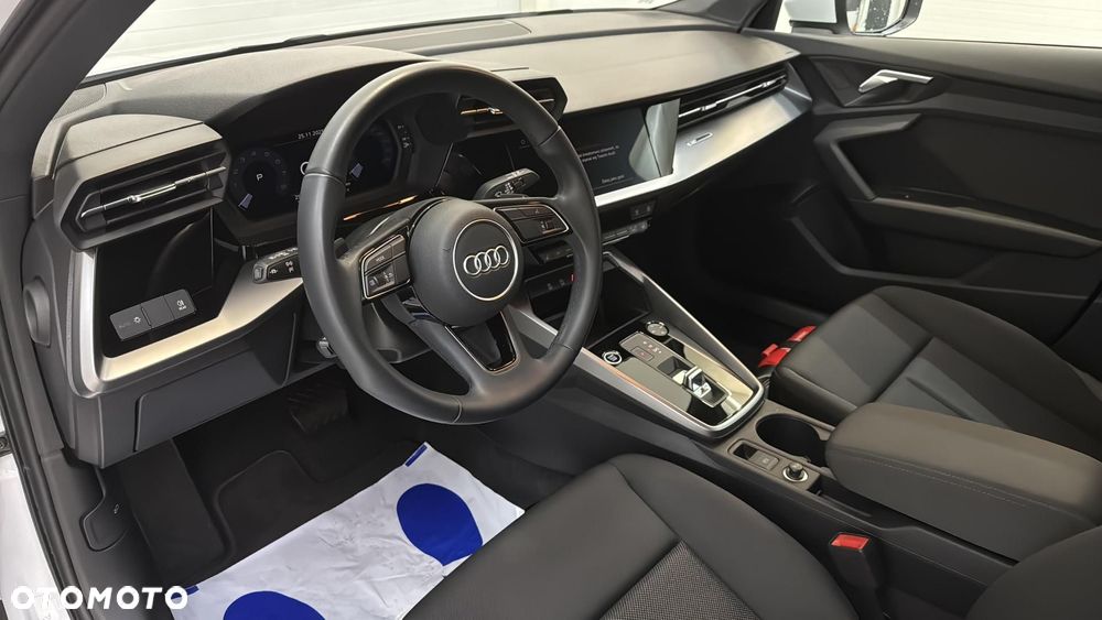 Audi A3 Sportback 35 TFSI mHEV S tronic - 11