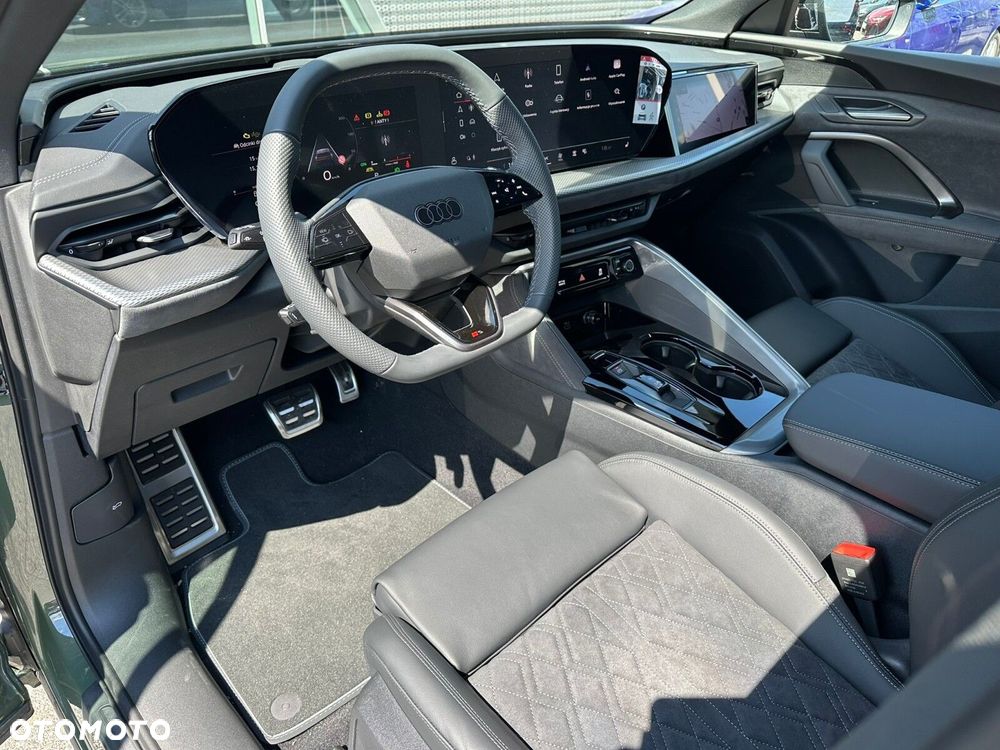 Audi Q5 Sportback - 14