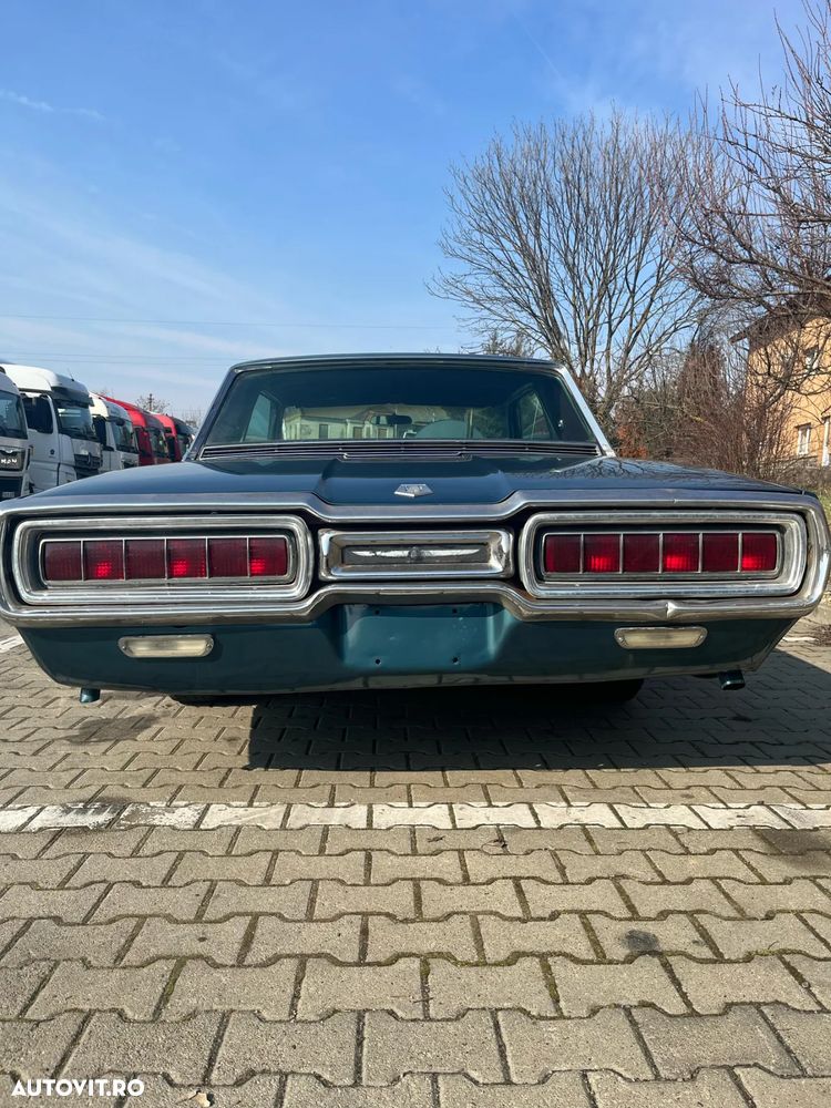 Ford Thunderbird - 15