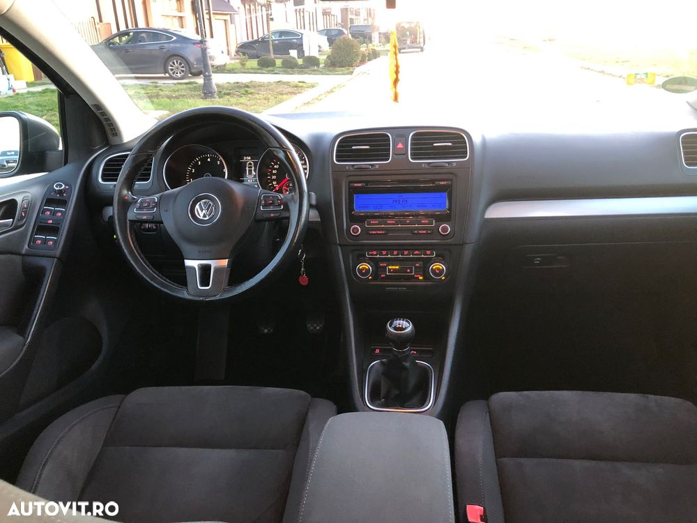 Volkswagen Golf 1.4 TSI Highline - 11