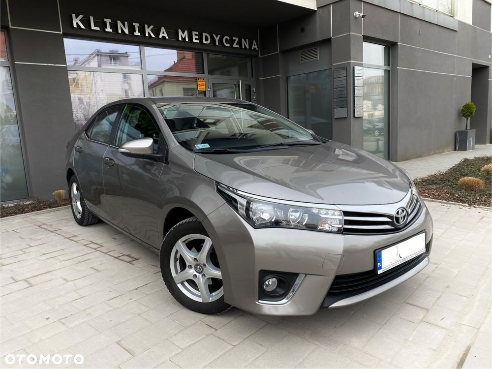 Toyota Corolla 1.6 Premium - 1