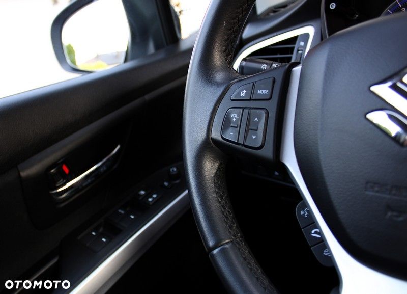 Suzuki SX4 - 31