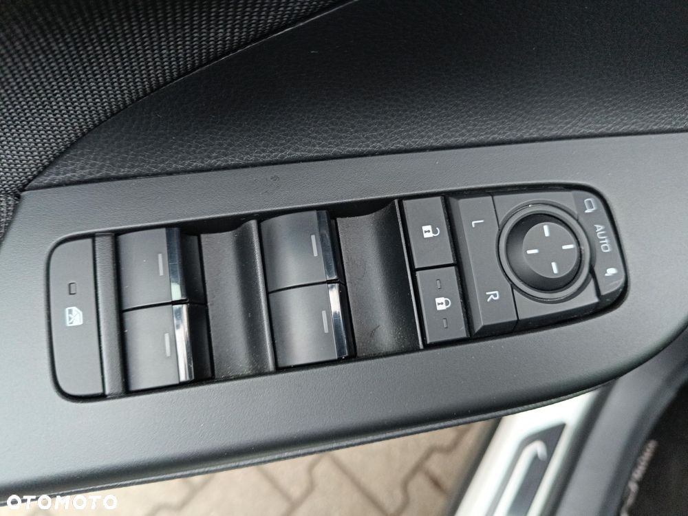 Toyota C-HR 1.8 Hybrid Style - 20