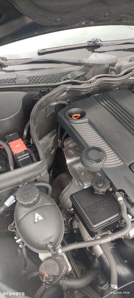 Mercedes-Benz Klasa C 180 BlueEFFICIENCY Avantgarde - 7