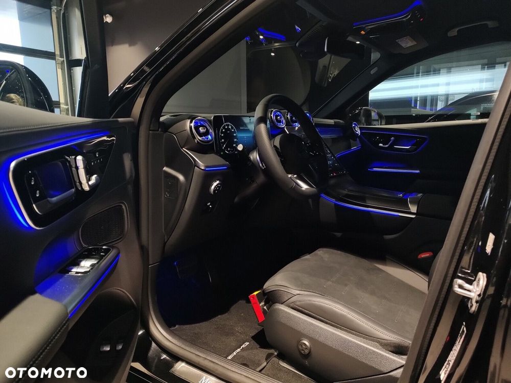 Mercedes-Benz GLC - 13