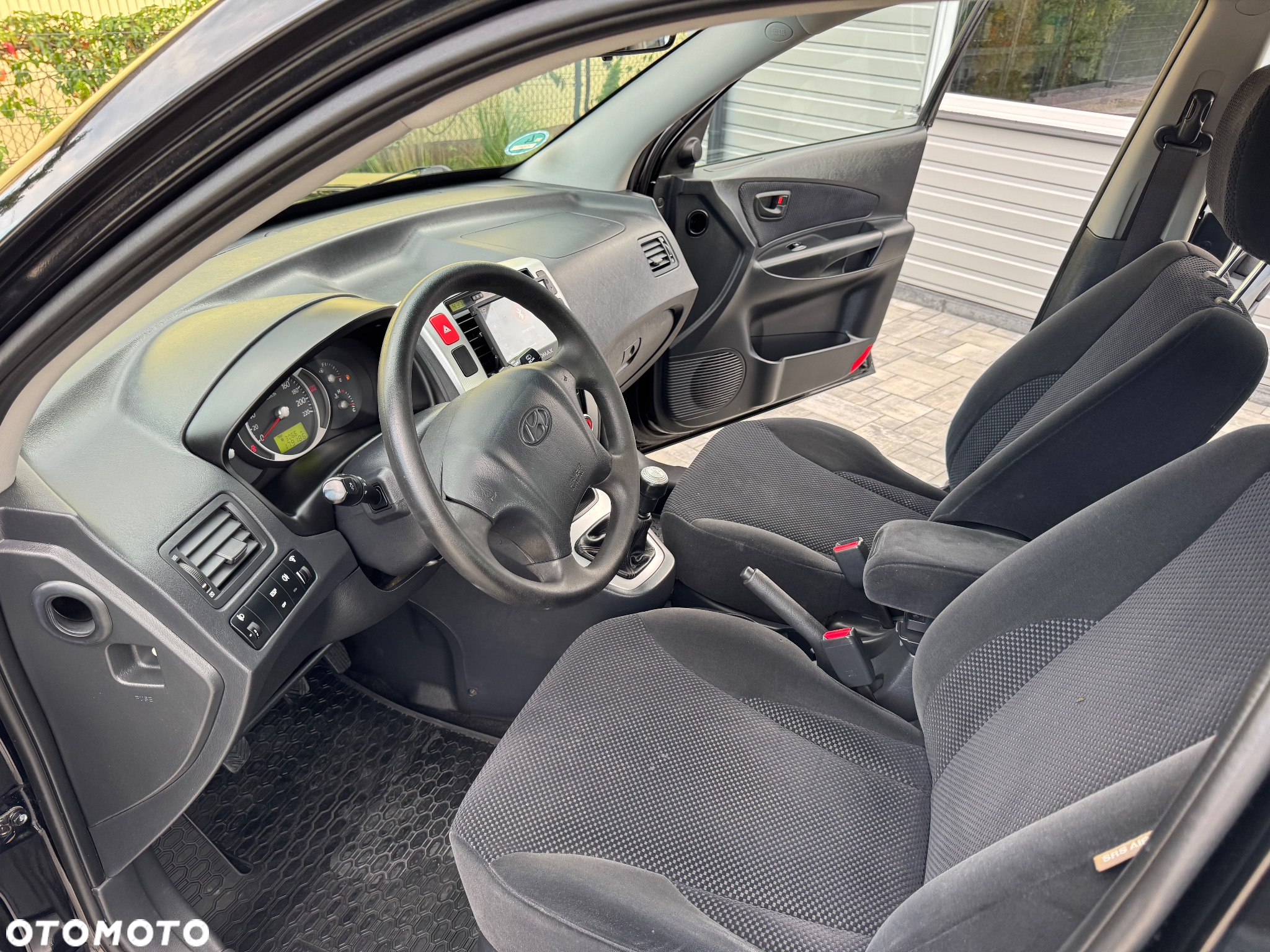 Hyundai Tucson 2.0 Comfort 2WD - 35