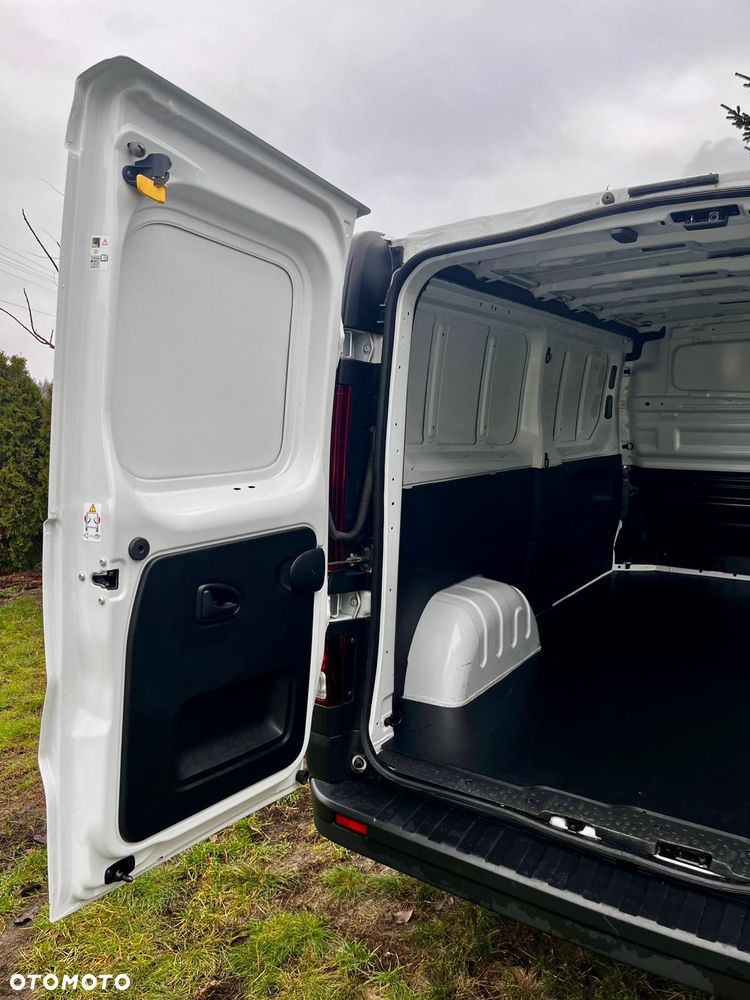 Renault Trafic - 9