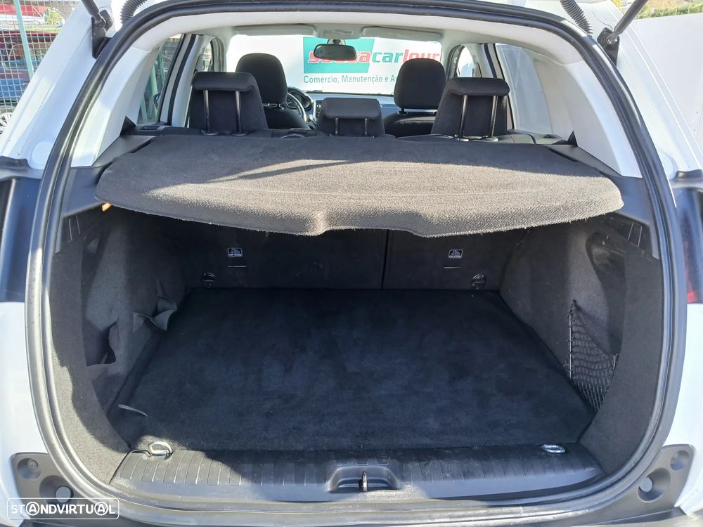 Peugeot 2008 1.2 PureTech Style - 25