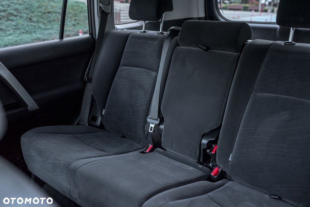 Toyota Land Cruiser LC 2.8 D-4D Prado - 12