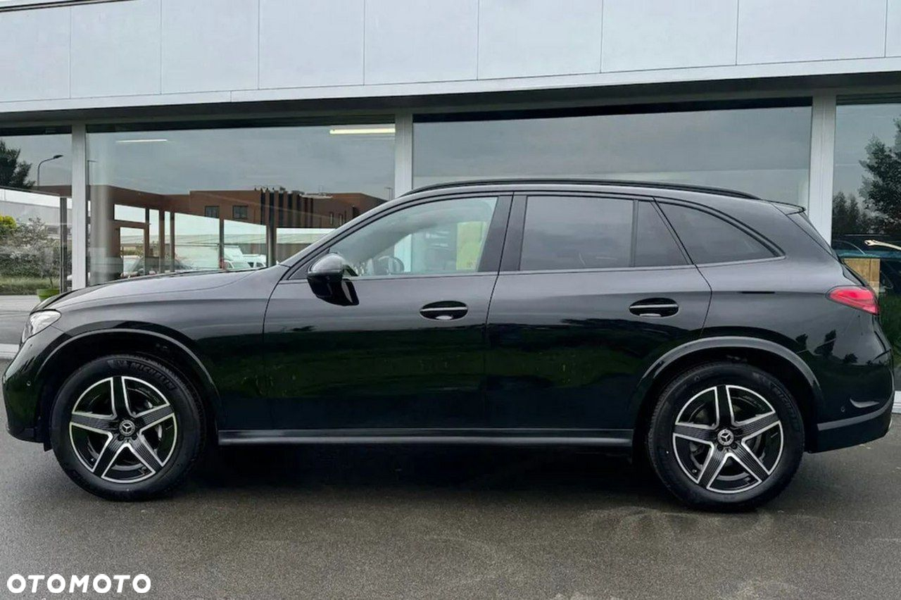 Mercedes-Benz GLC 200 4-Matic - 4